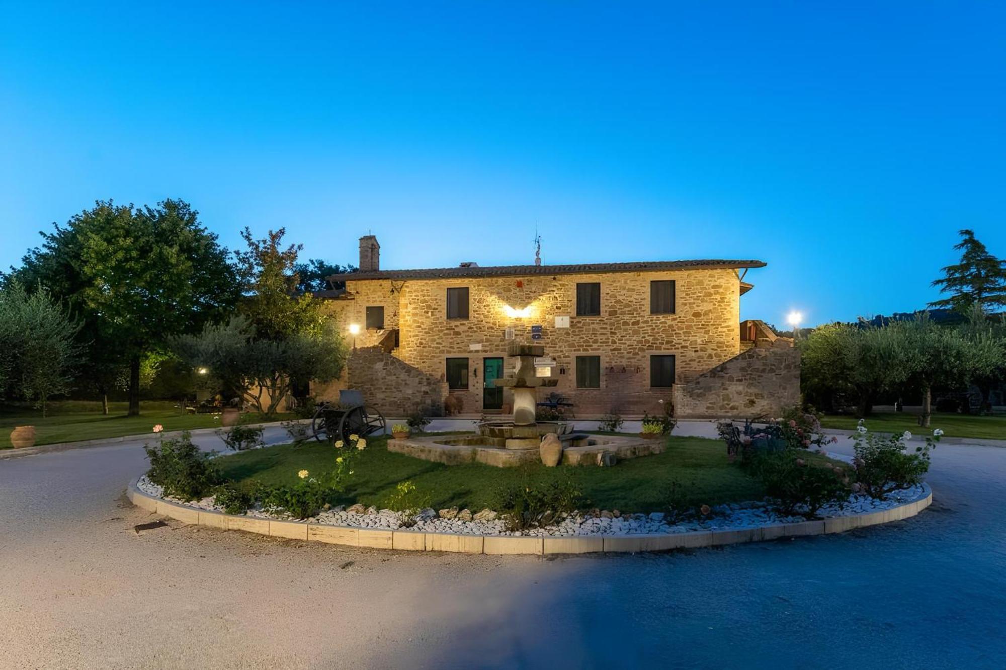 Santa Maria Degli Ancillotti Casa de hóspedes Petrignano Exterior foto