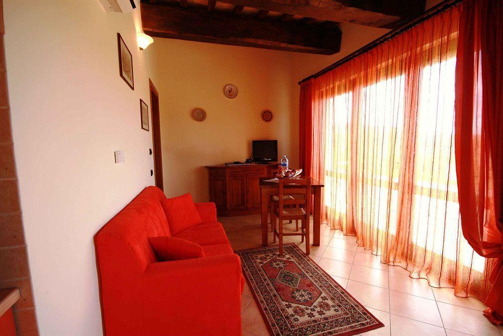 Santa Maria Degli Ancillotti Casa de hóspedes Petrignano Exterior foto